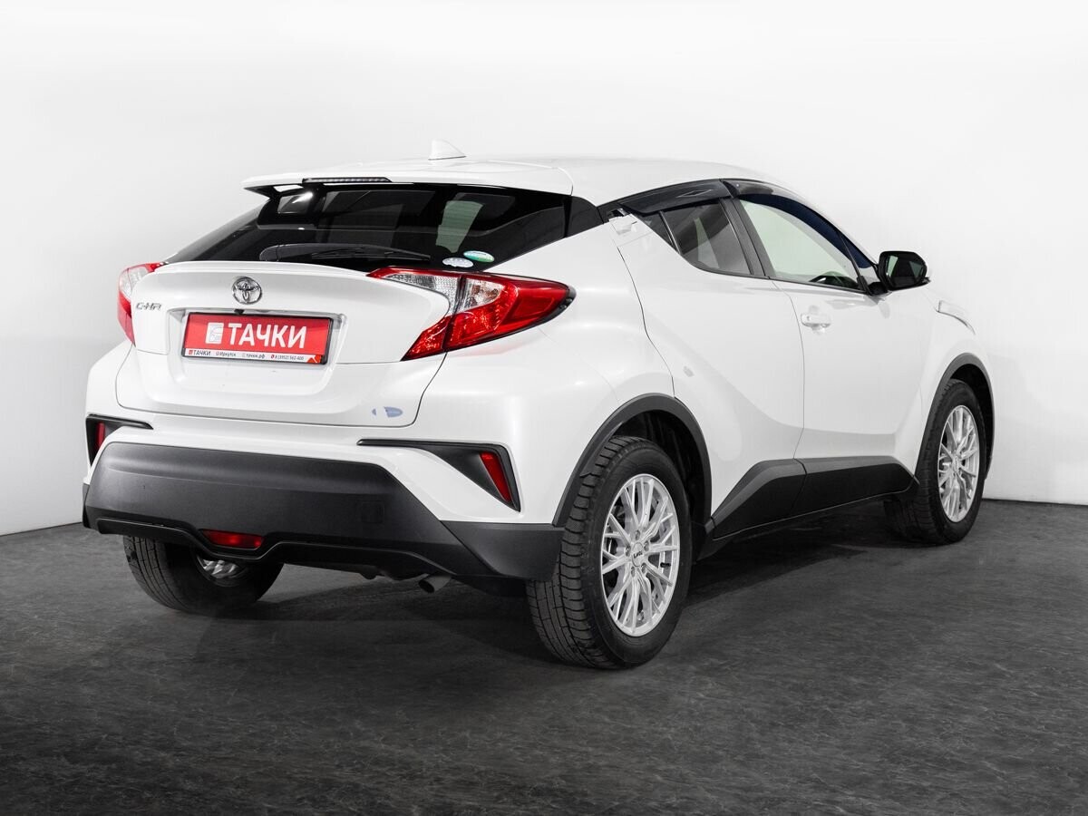 Toyota C-HR 2017 - фото автомобиля