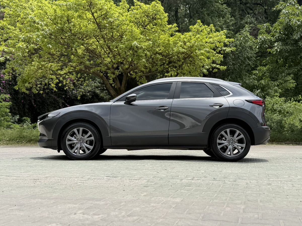 Mazda CX-30 2021 - фото автомобиля