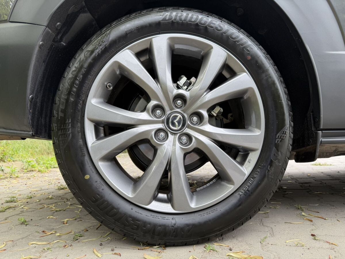 Mazda CX-30 2021 - фото автомобиля