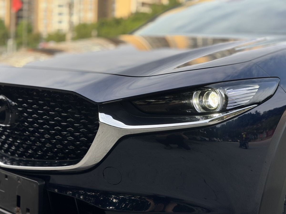 Mazda CX-30 2022 - фото автомобиля