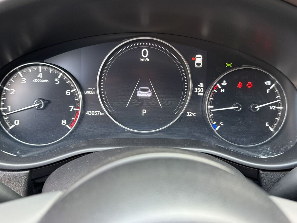 Mazda CX-30 2022 - фото автомобиля