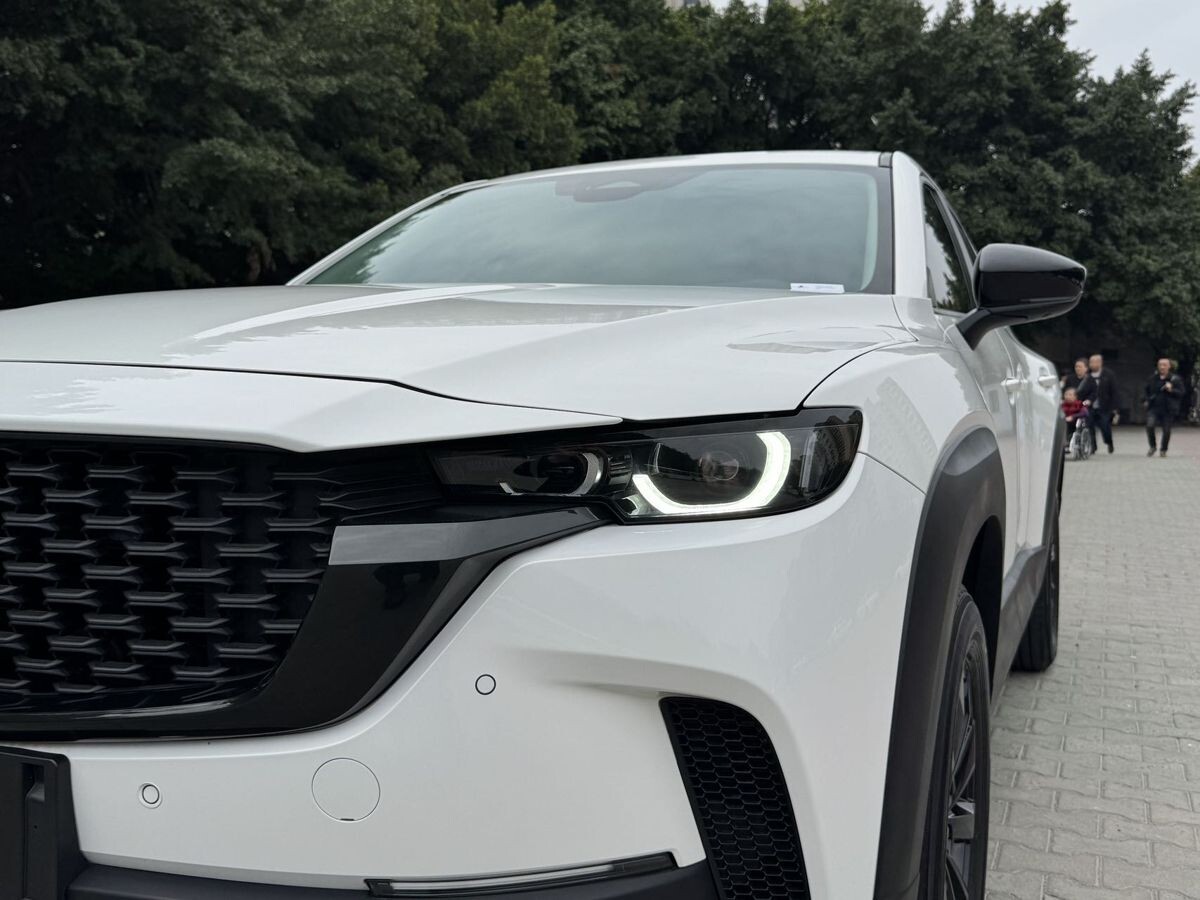 Mazda CX-50 2023 - фото автомобиля