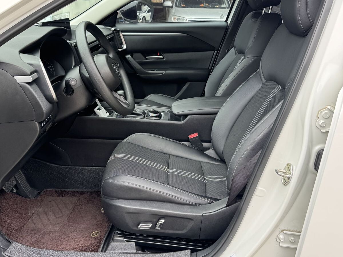 Mazda CX-50 2023 - фото автомобиля