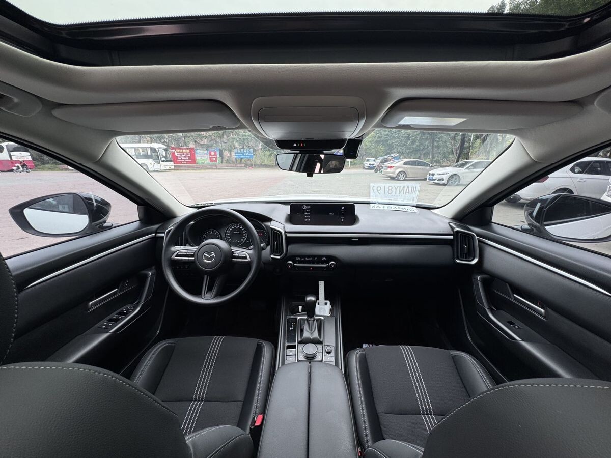 Mazda CX-50 2023 - фото автомобиля