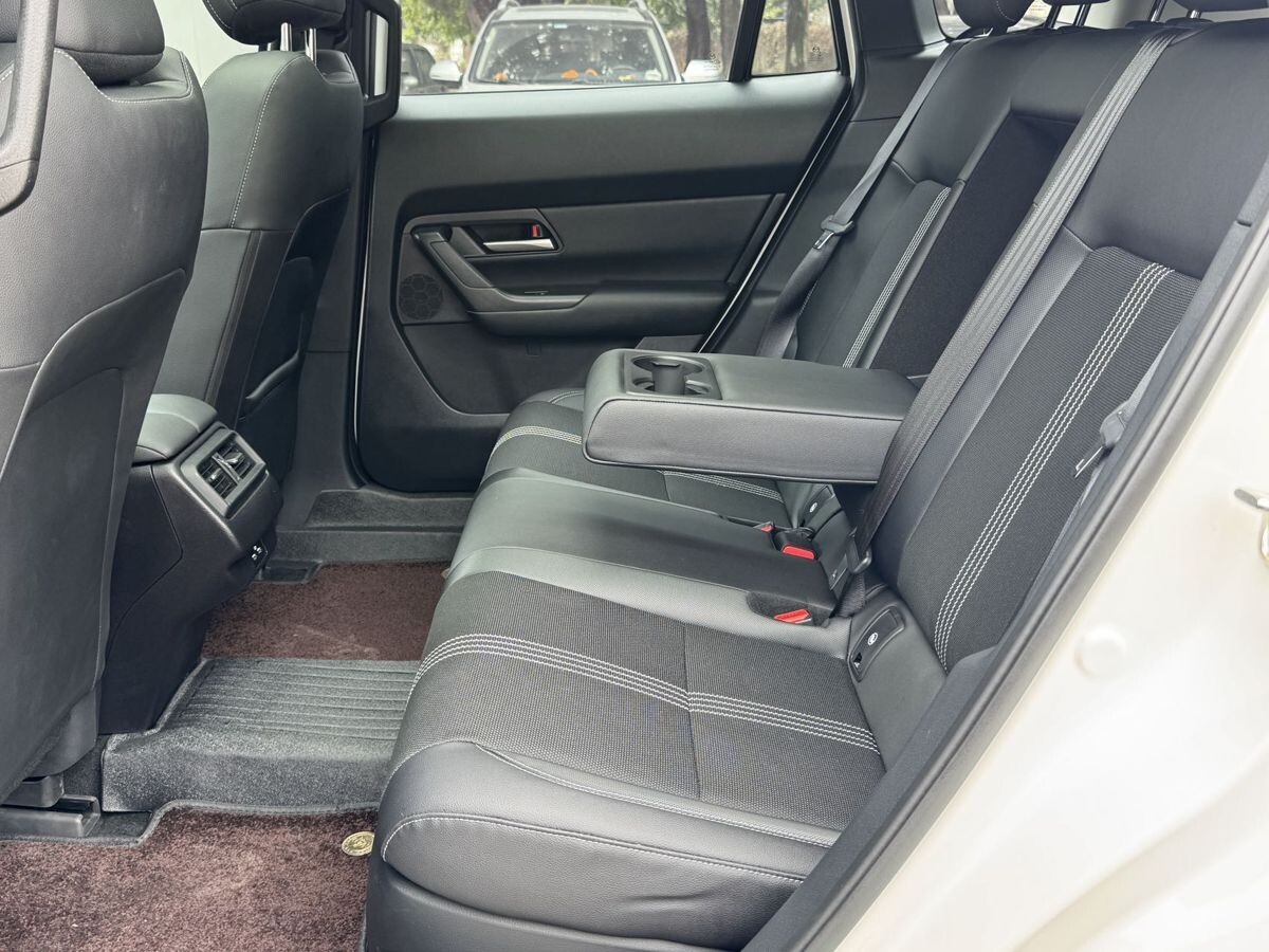 Mazda CX-50 2023 - фото автомобиля