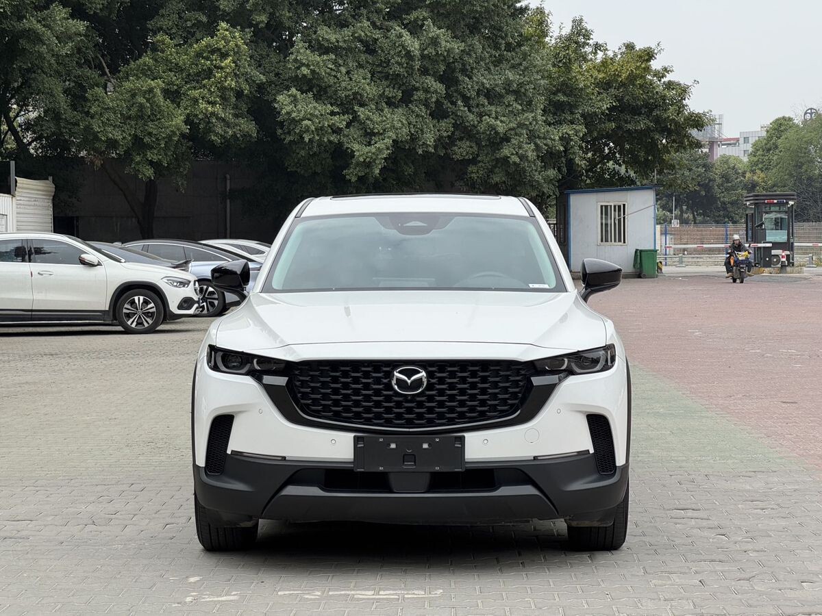 Mazda CX-50 2023 - фото автомобиля
