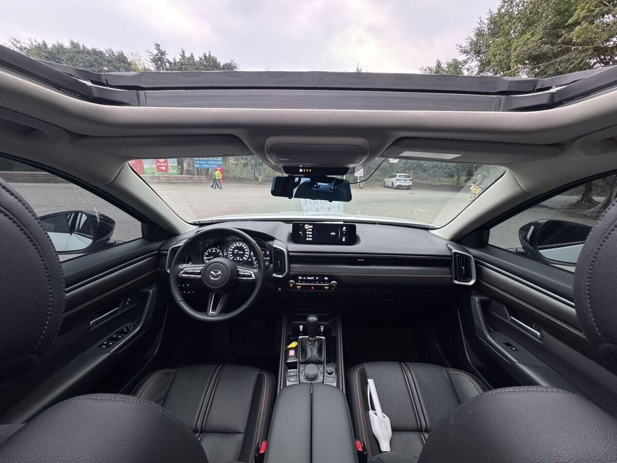 Mazda CX-50 2023 - фото автомобиля