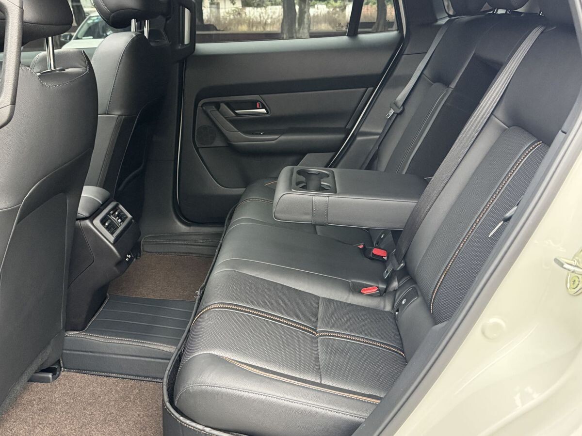 Mazda CX-50 2023 - фото автомобиля