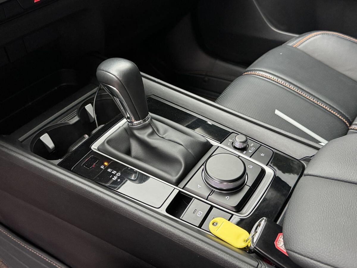Mazda CX-50 2023 - фото автомобиля