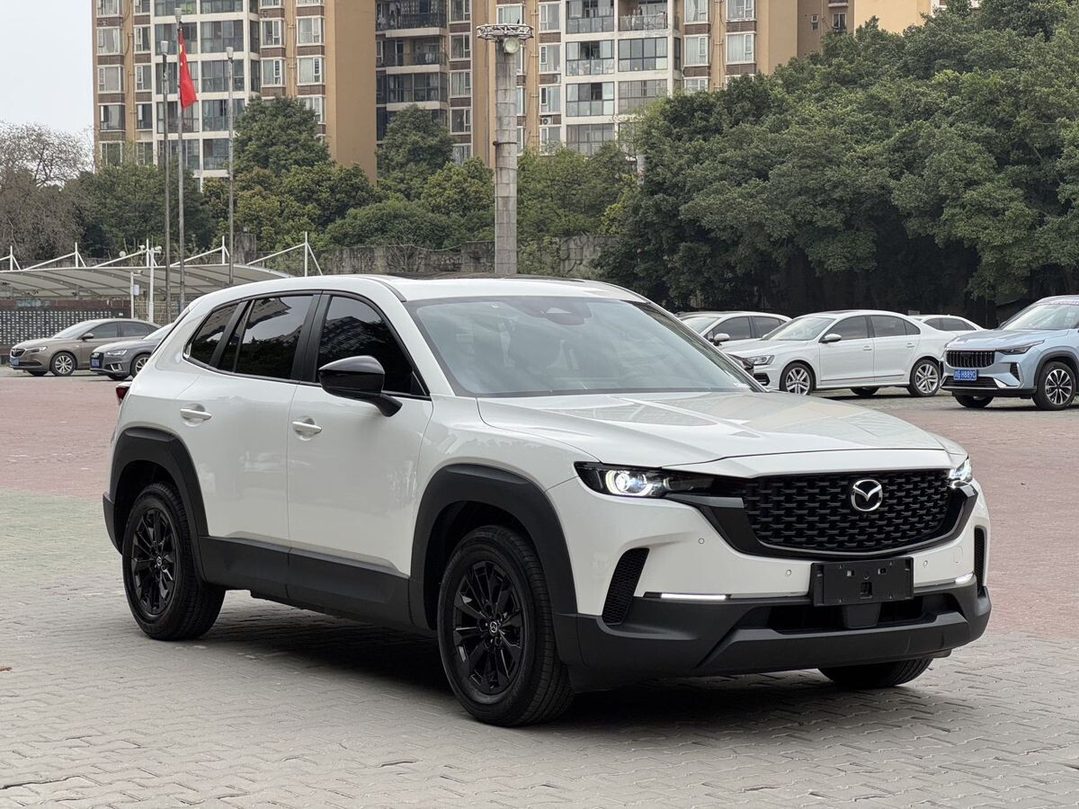 Mazda CX-50 2023 - фото автомобиля
