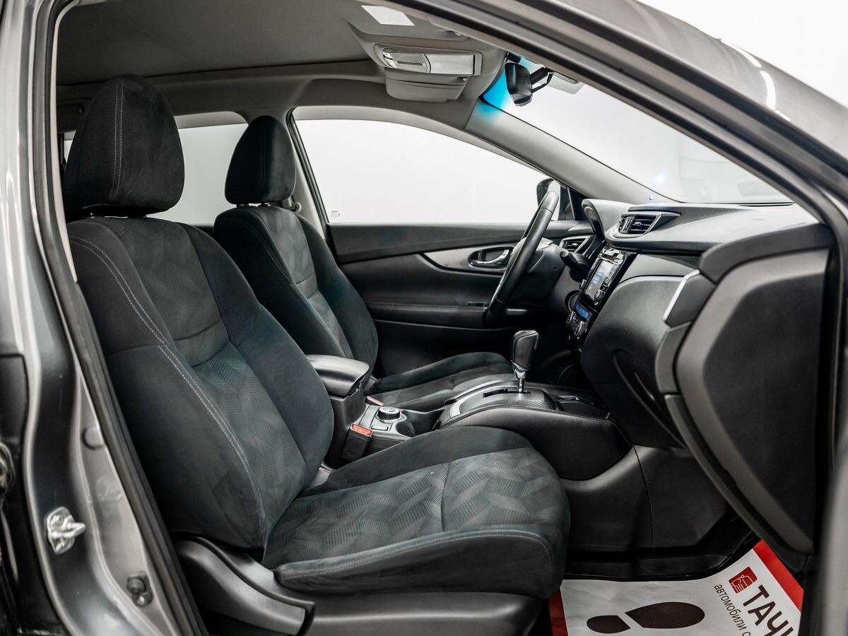 Nissan X-Trail 2015 - фото автомобиля