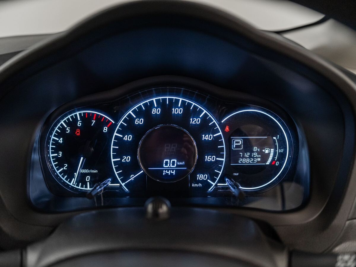 Nissan Note 2018 - фото автомобиля