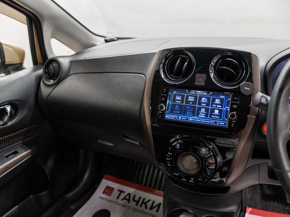Nissan Note 2018 - фото автомобиля