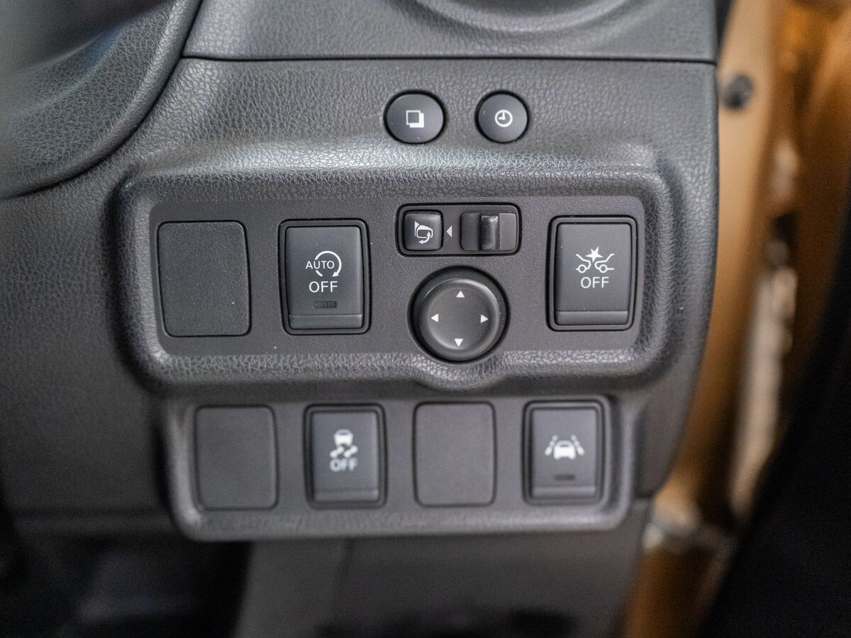 Nissan Note 2018 - фото автомобиля