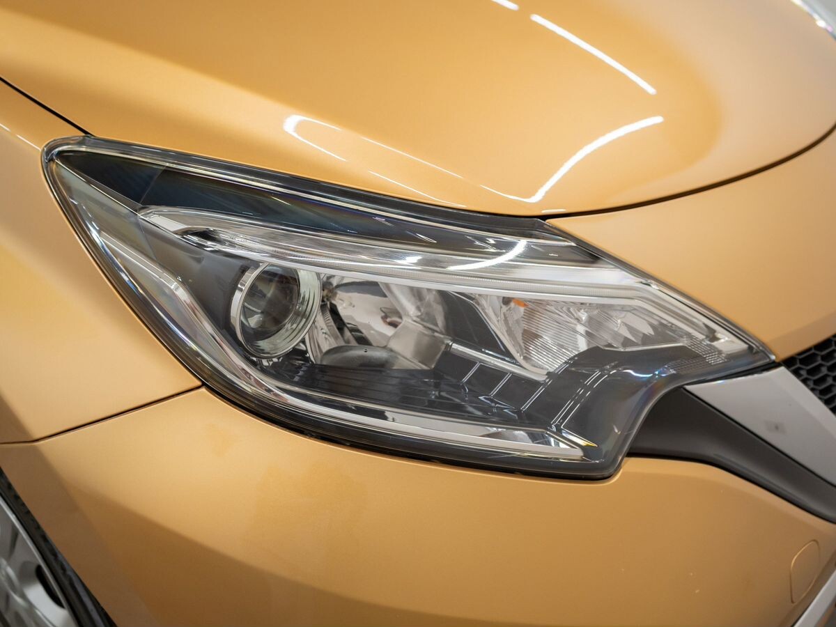 Nissan Note 2018 - фото автомобиля