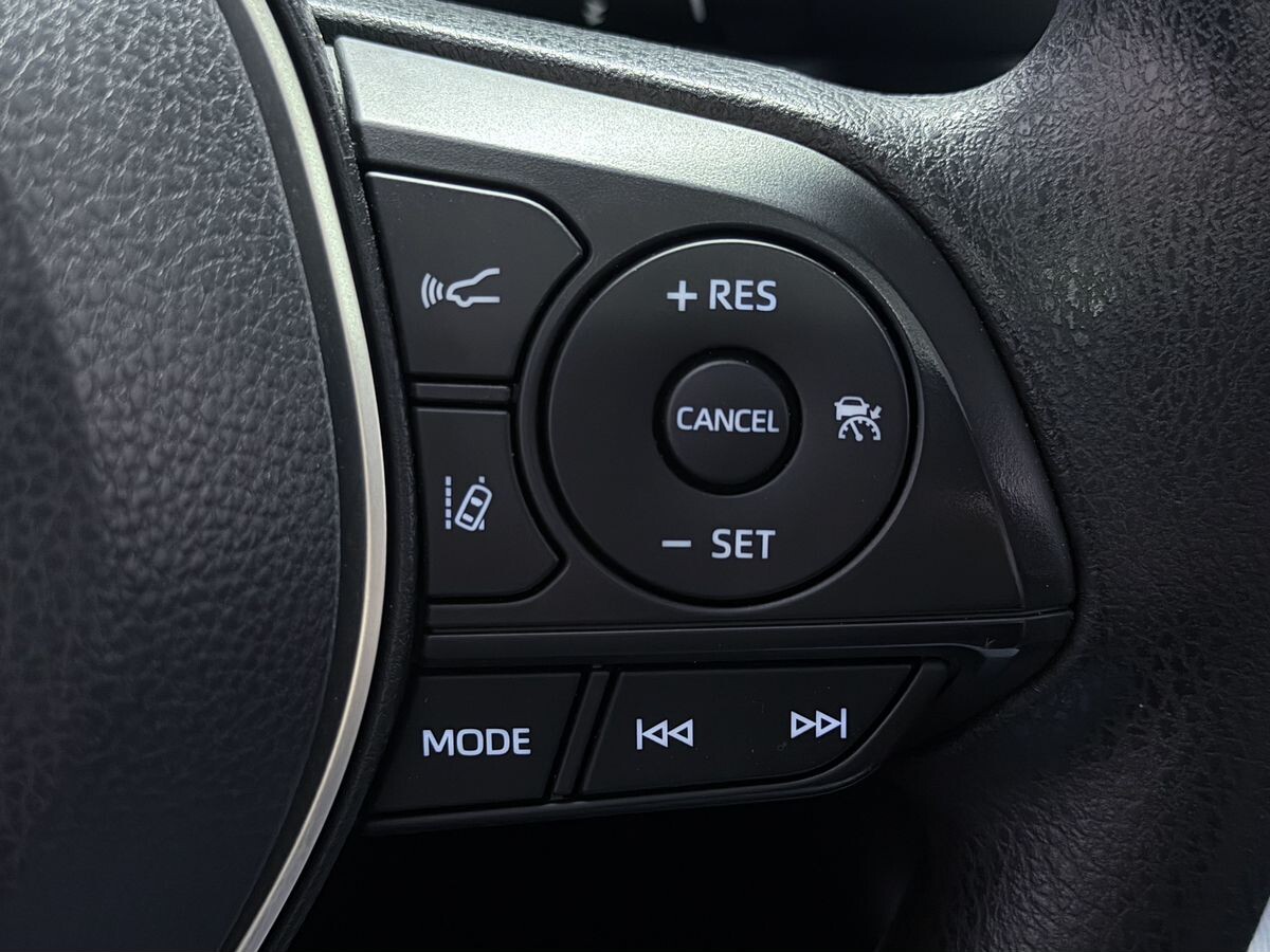 Toyota Corolla 2022 - фото автомобиля