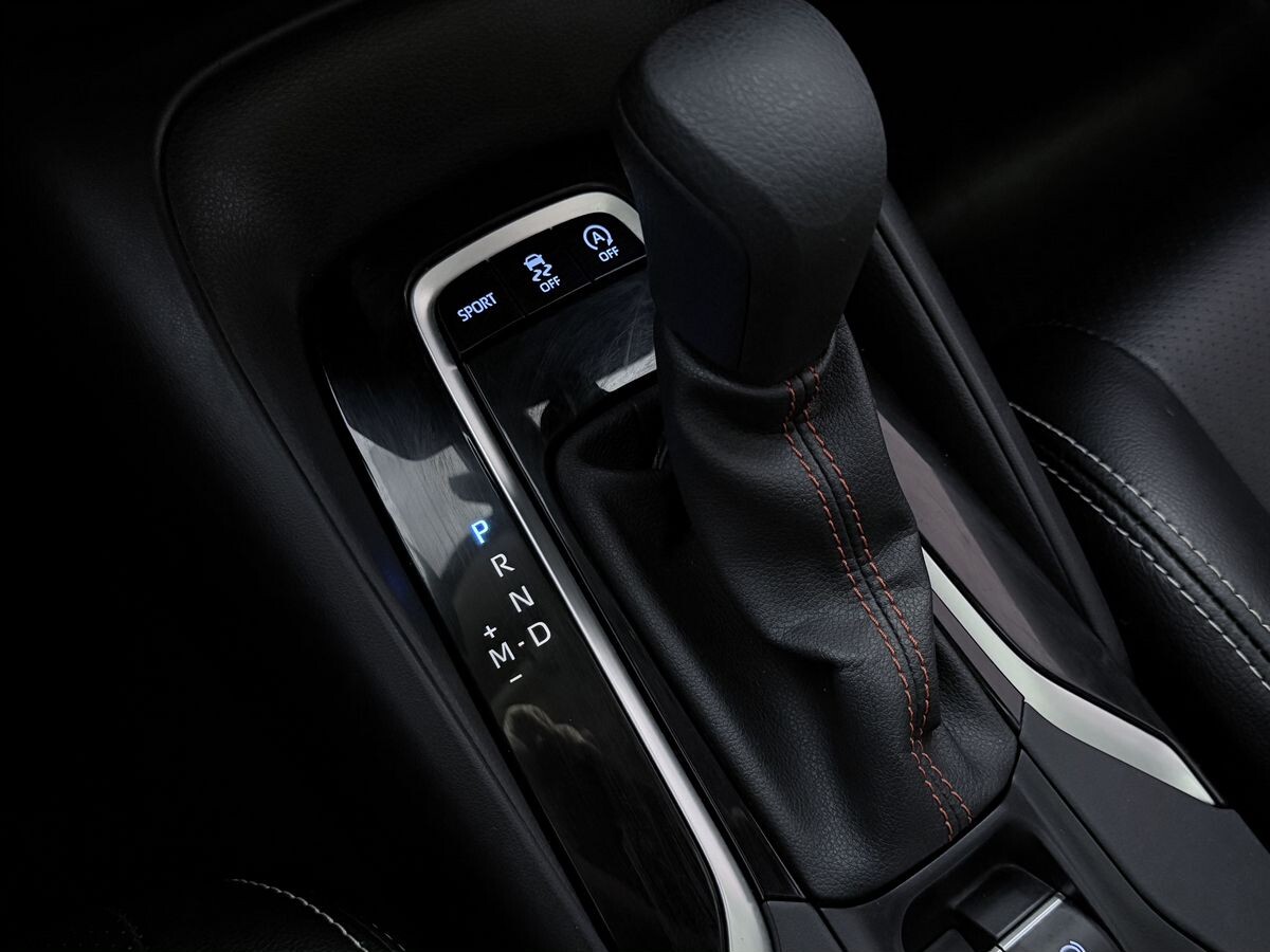 Toyota Corolla 2022 - фото автомобиля