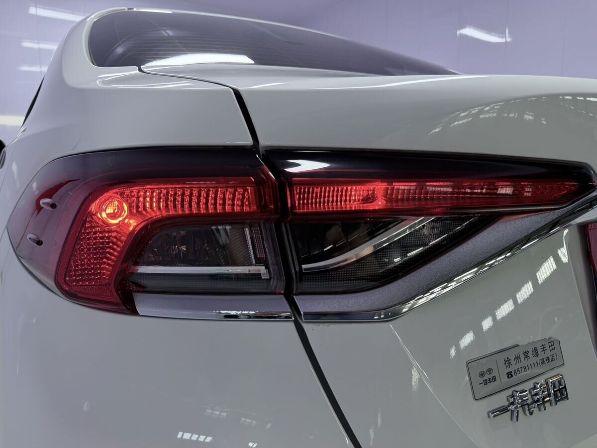 Toyota Corolla 2022 - фото автомобиля