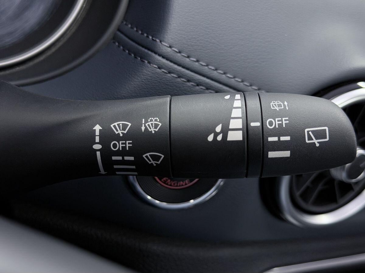 Nissan X-Trail 2025 - фото автомобиля