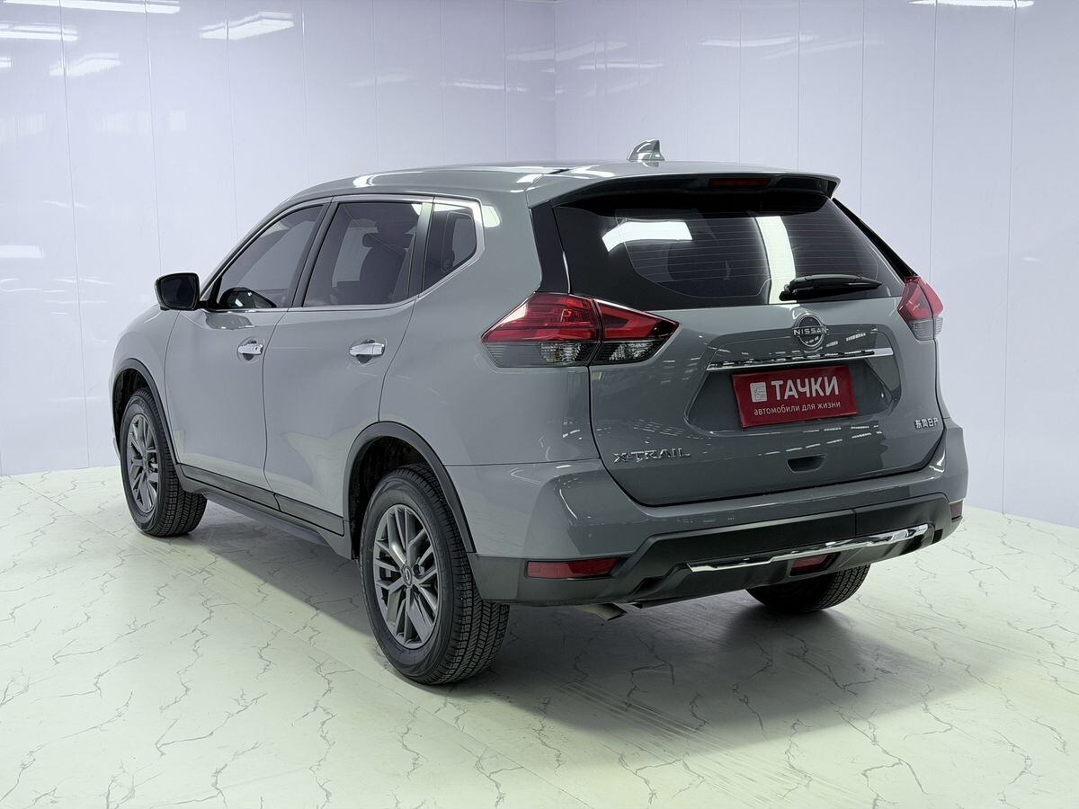Nissan X-Trail 2025 - фото автомобиля