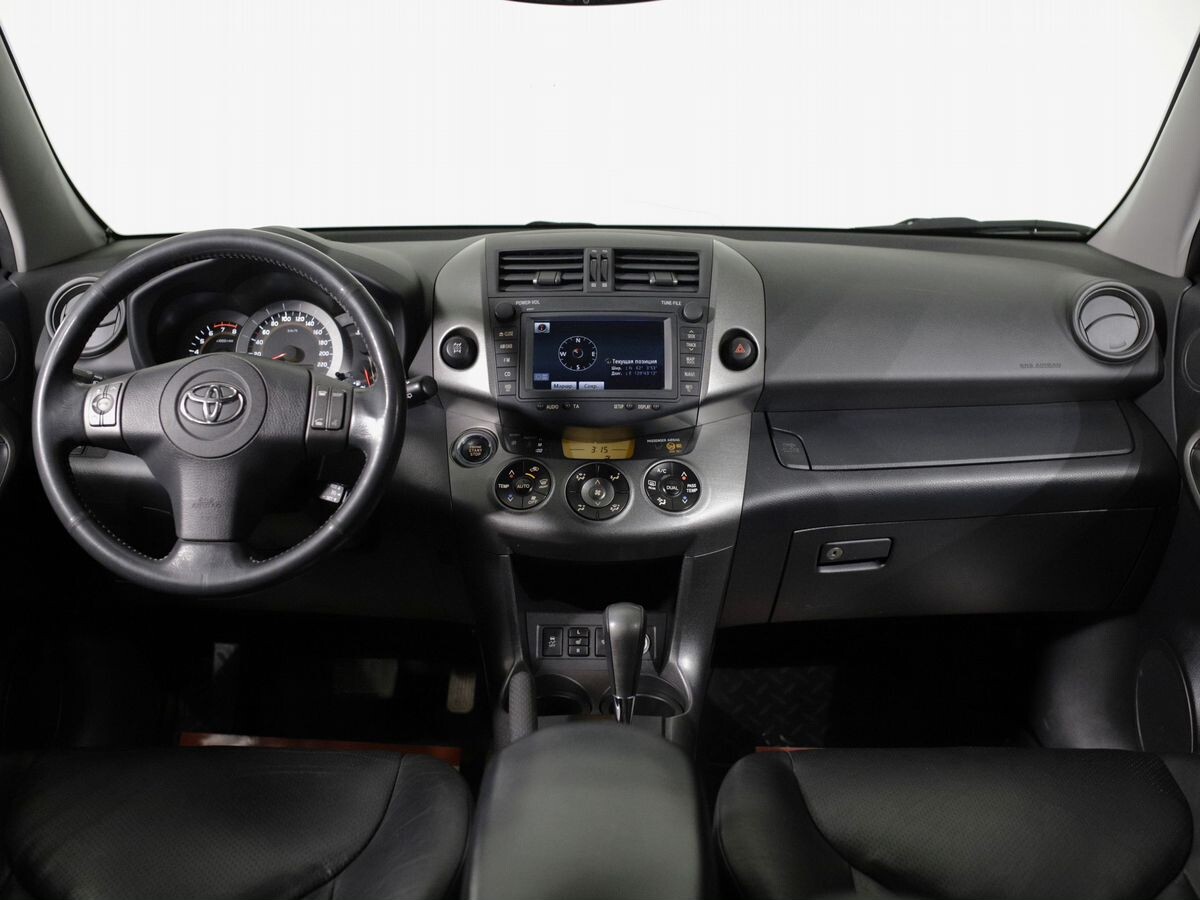 Toyota RAV4 2010 - фото автомобиля