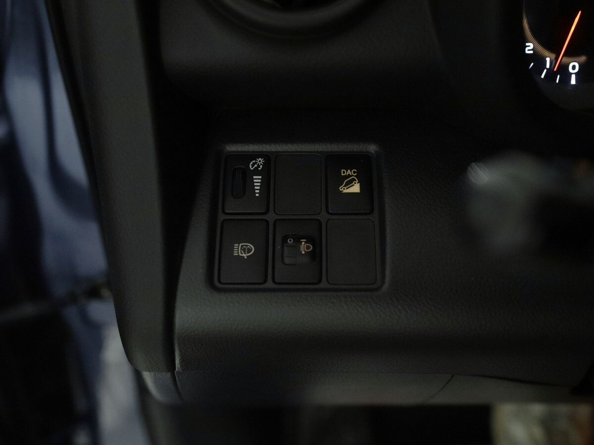 Toyota RAV4 2010 - фото автомобиля