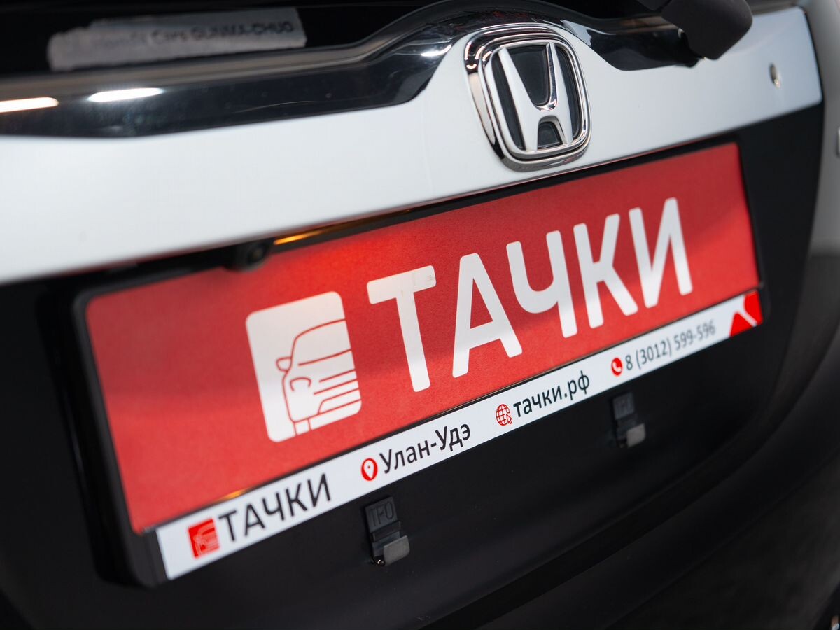 Honda Fit Shuttle 2012 - фото автомобиля