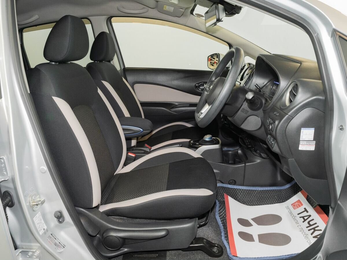 Nissan Note 2018 - фото автомобиля