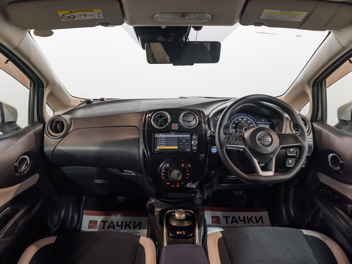 Nissan Note 2018 - фото автомобиля