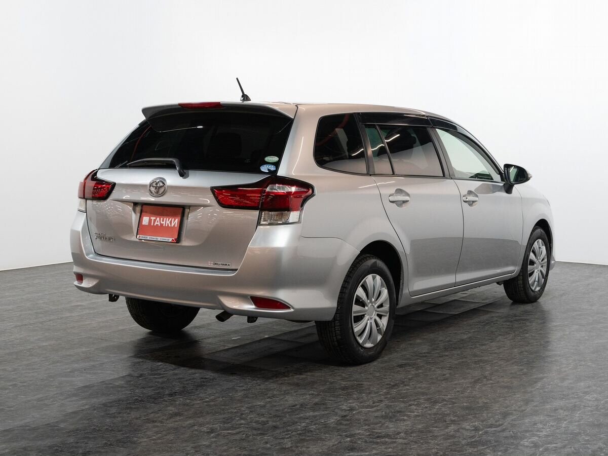 Toyota Corolla Fielder 2016 - фото автомобиля