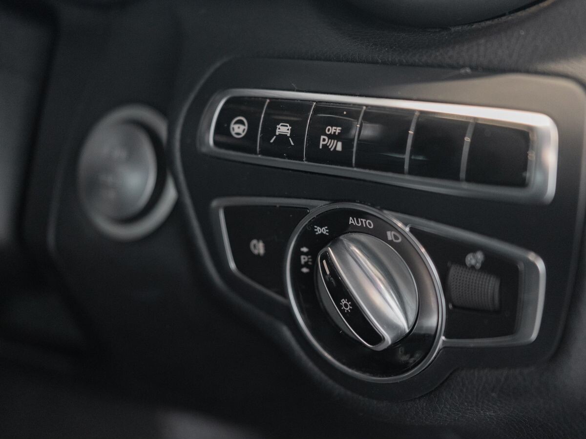 Mercedes-Benz C-Class 2014 - фото автомобиля