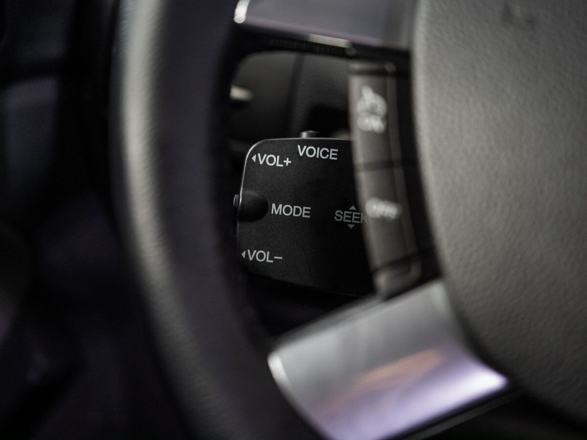 Ford Kuga 2012 - фото автомобиля