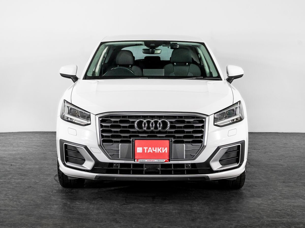 Audi Q2 2017 - фото автомобиля