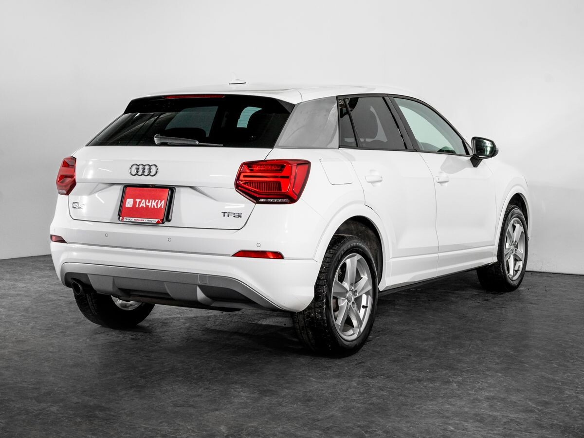 Audi Q2 2017 - фото автомобиля