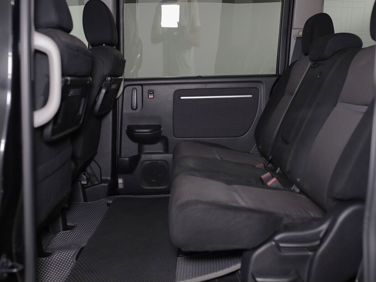 Honda Stepwgn 2015 - фото автомобиля
