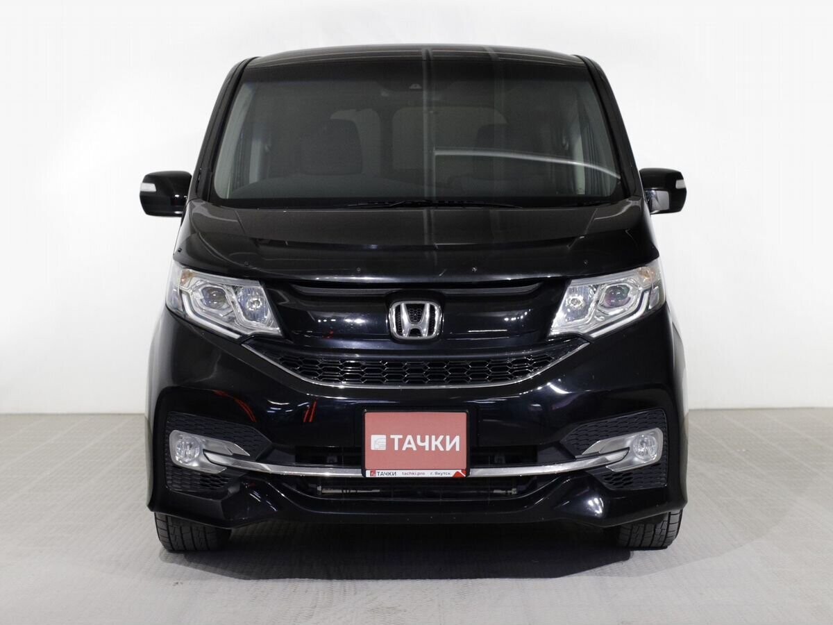 Honda Stepwgn 2015 - фото автомобиля