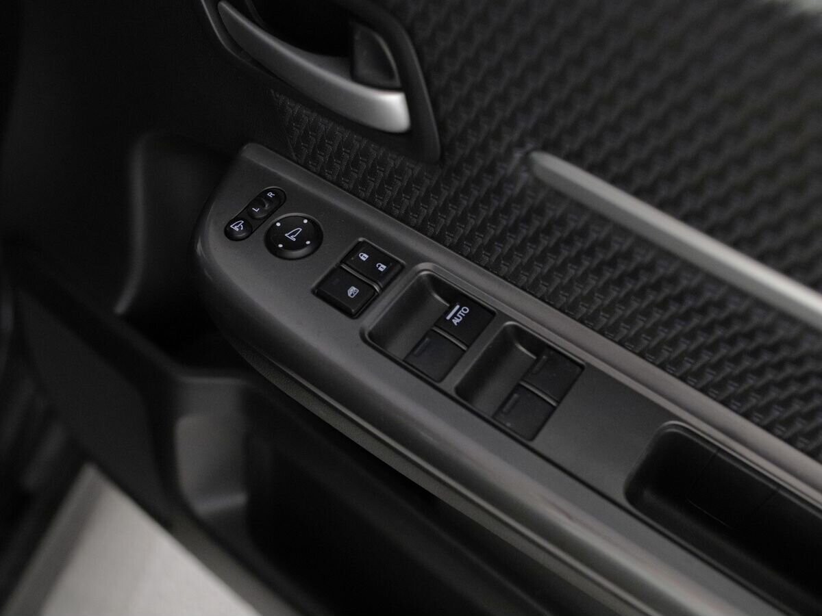 Honda Stepwgn 2015 - фото автомобиля