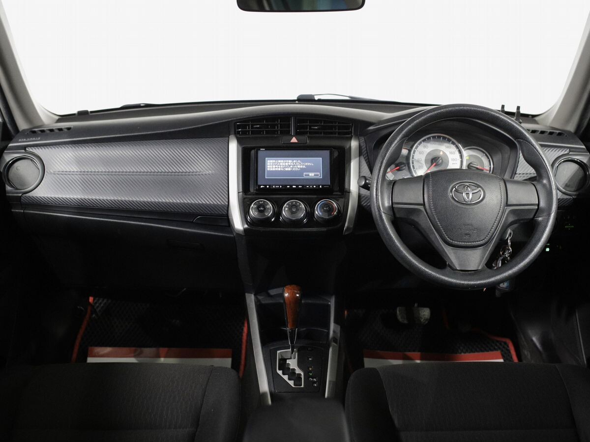 Toyota Corolla Fielder 2013 - фото автомобиля