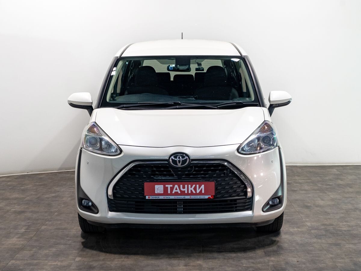 Toyota Sienta 2020 - фото автомобиля