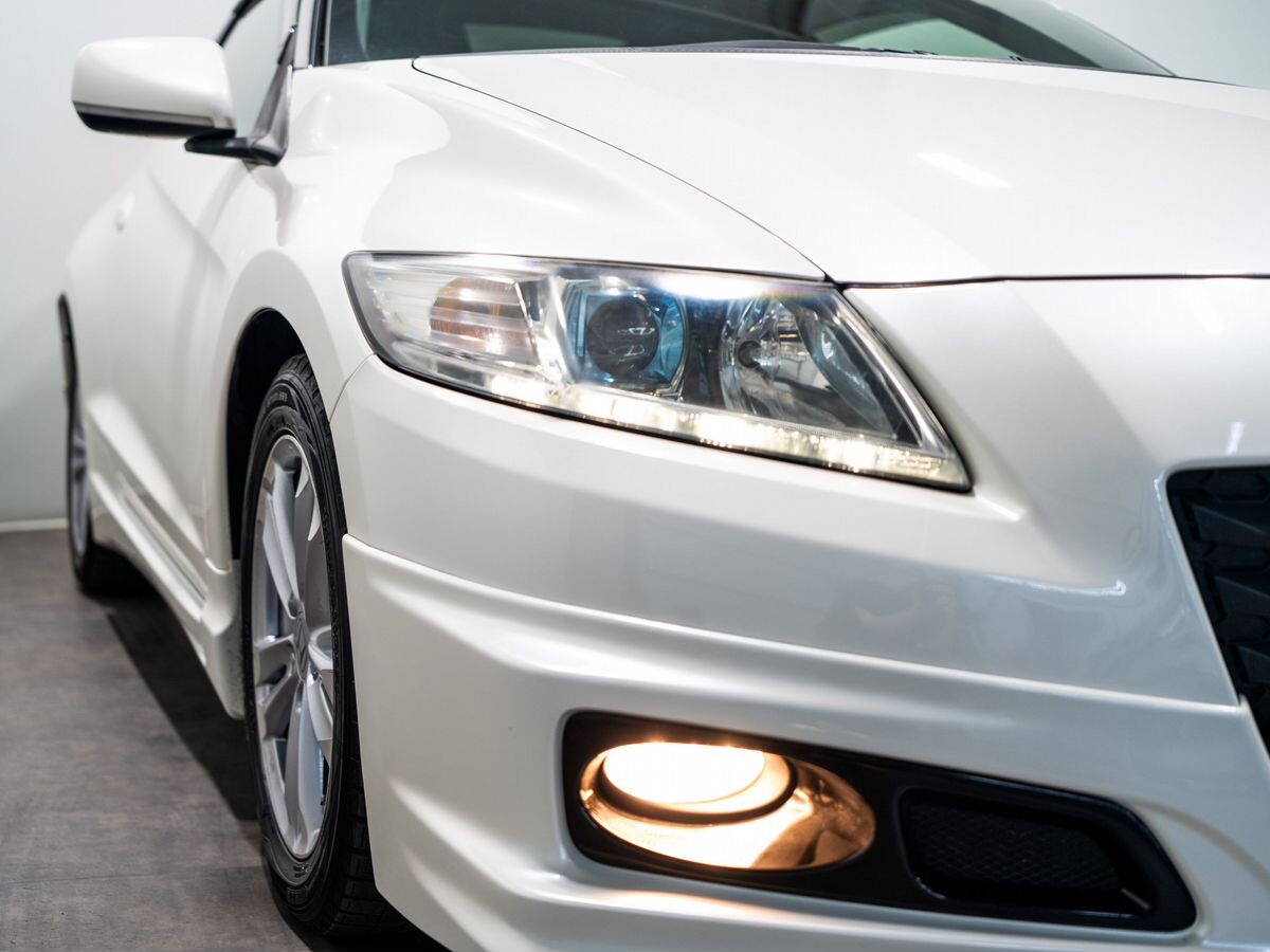 Honda CR-Z 2010 - фото автомобиля