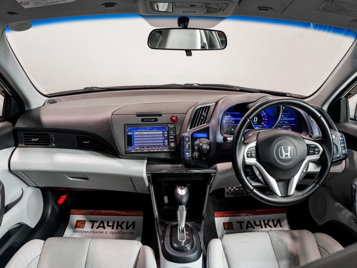 Honda CR-Z 2010 - фото автомобиля