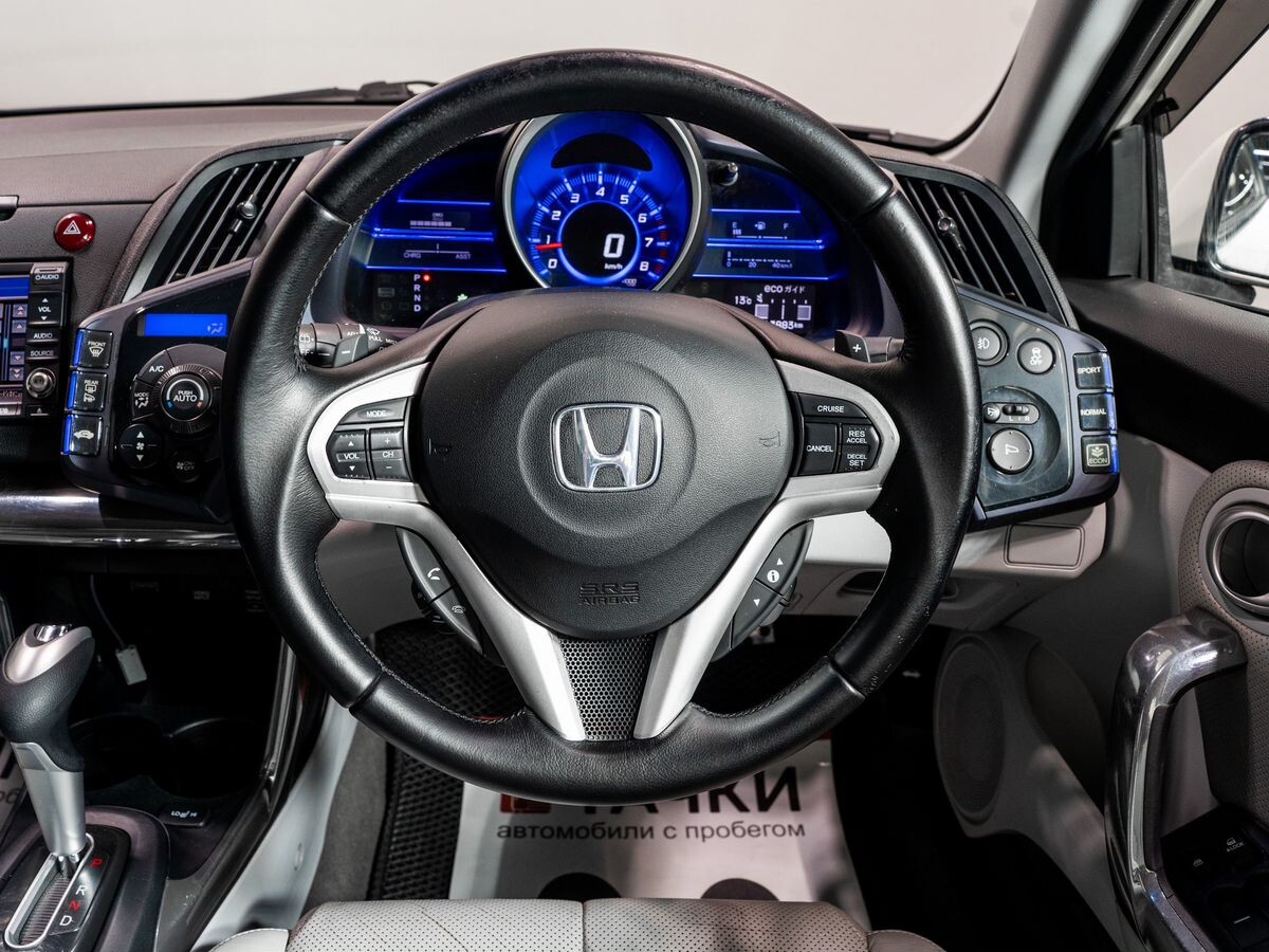 Honda CR-Z 2010 - фото автомобиля