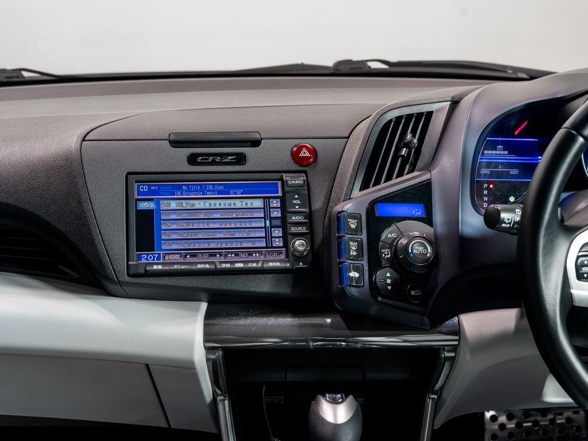 Honda CR-Z 2010 - фото автомобиля