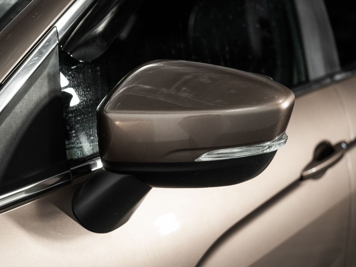 Mitsubishi Eclipse Cross 2019 - фото автомобиля