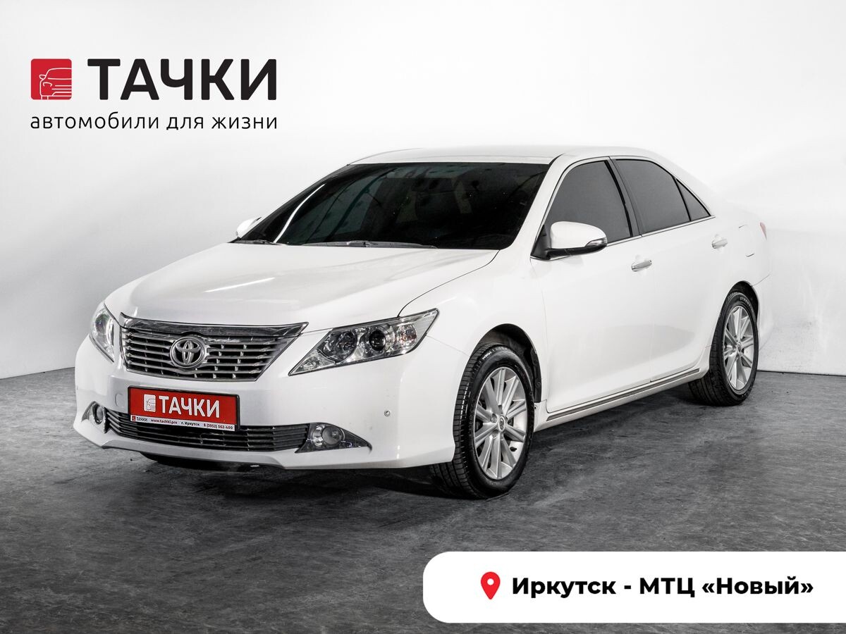 Toyota Camry 2012 - фото автомобиля