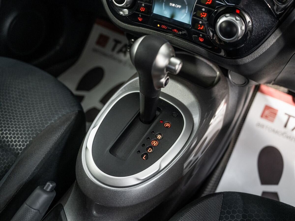 Nissan Juke 2019 - фото автомобиля