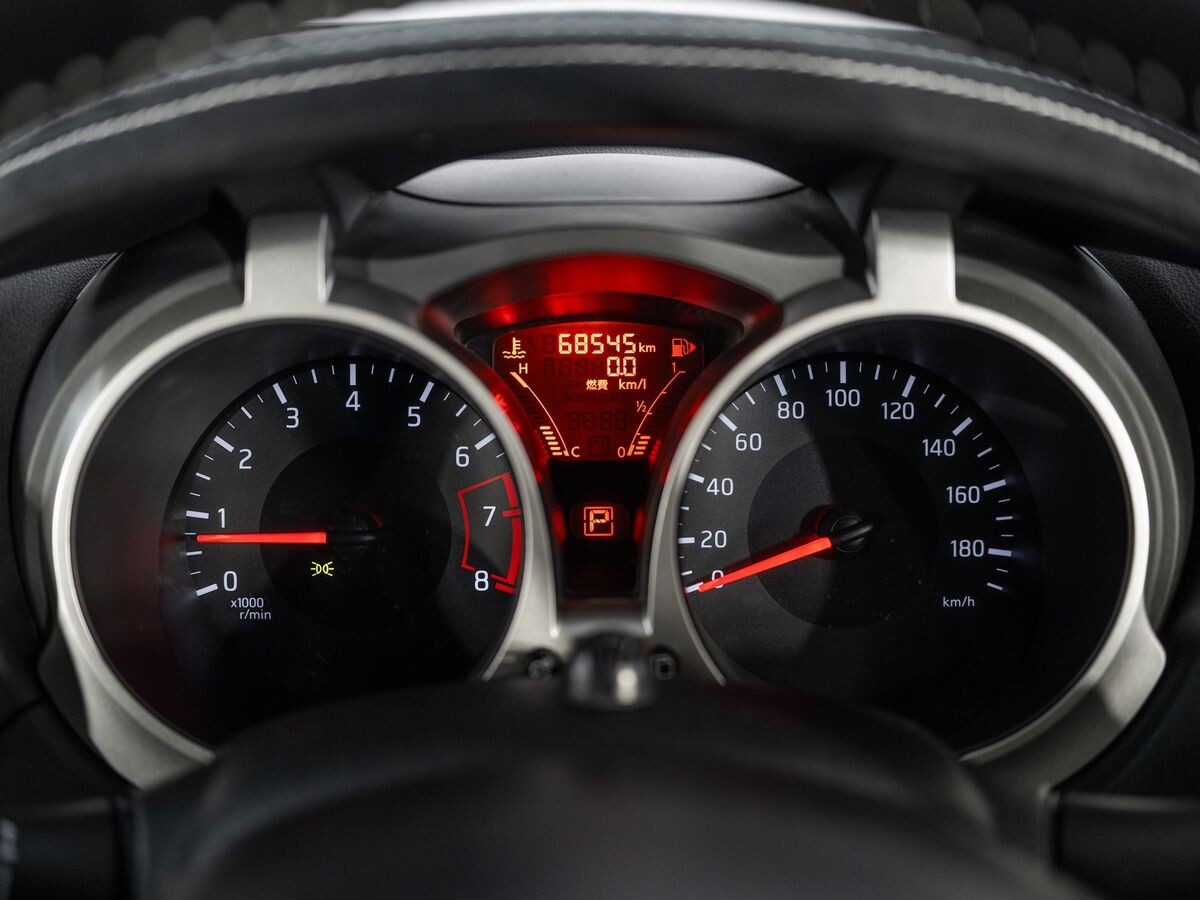 Nissan Juke 2019 - фото автомобиля