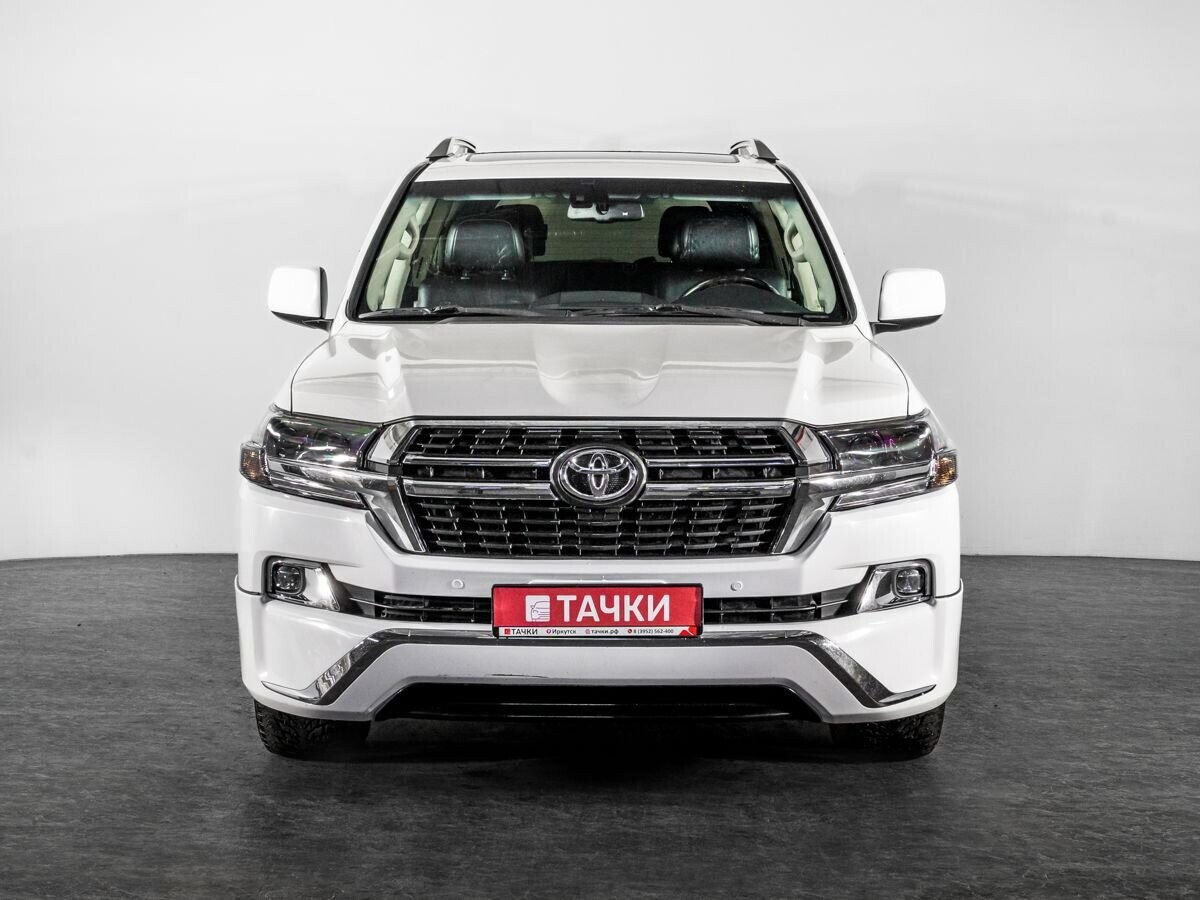 Toyota Land Cruiser 2011 - фото автомобиля