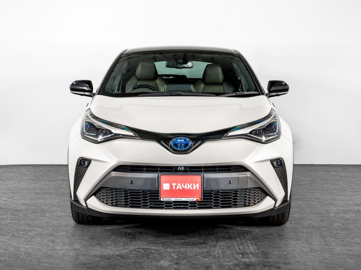 Toyota C-HR 2020 - фото автомобиля