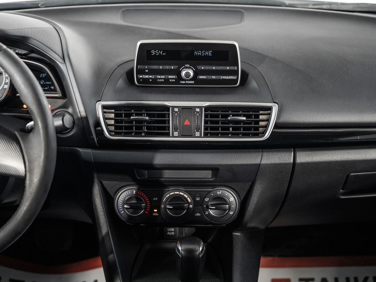 Mazda Mazda3 2014 - фото автомобиля
